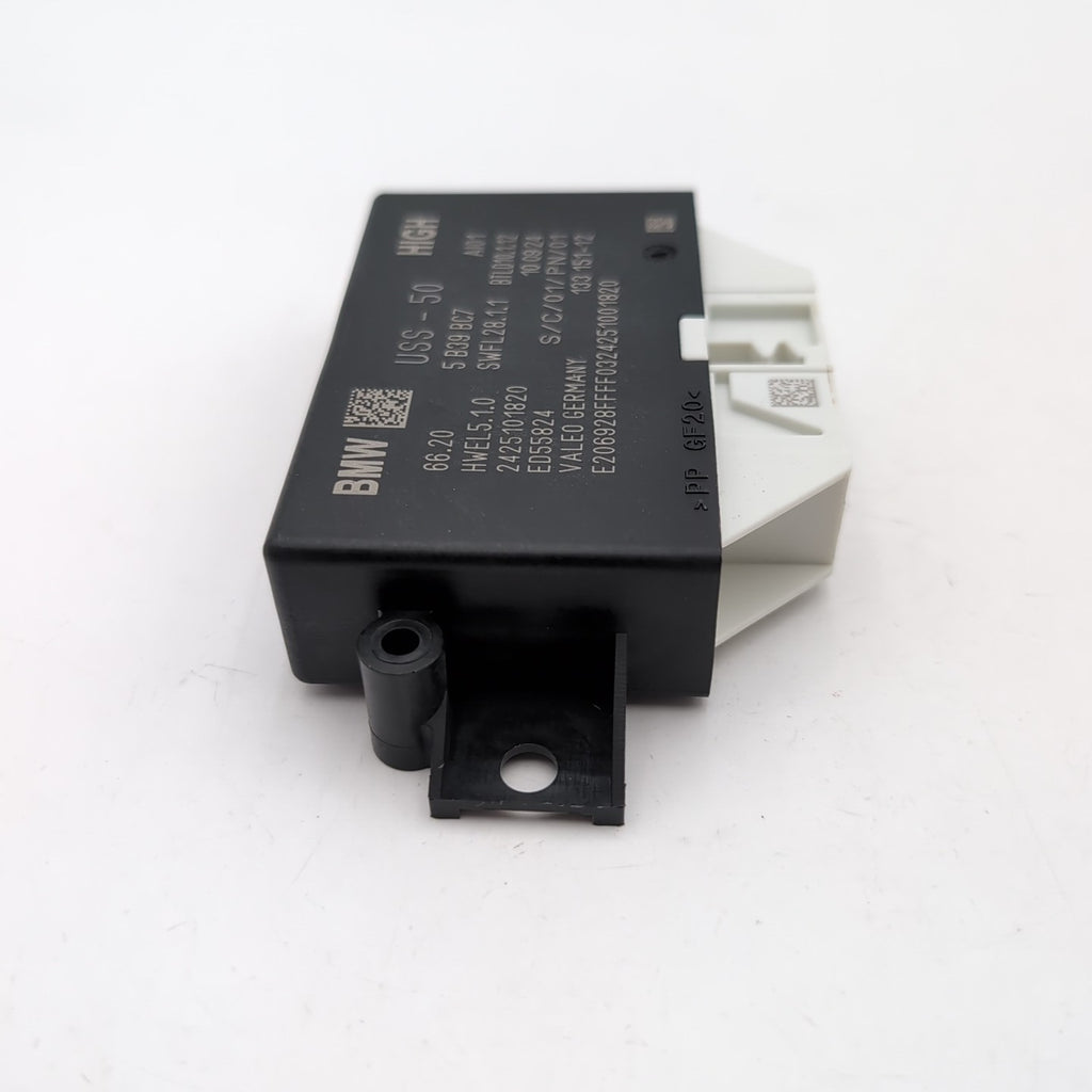 2023 - 2026 BMW G60 G70 X1 X2 X5 X7 USS Ultrasonic Parking Sensor Module