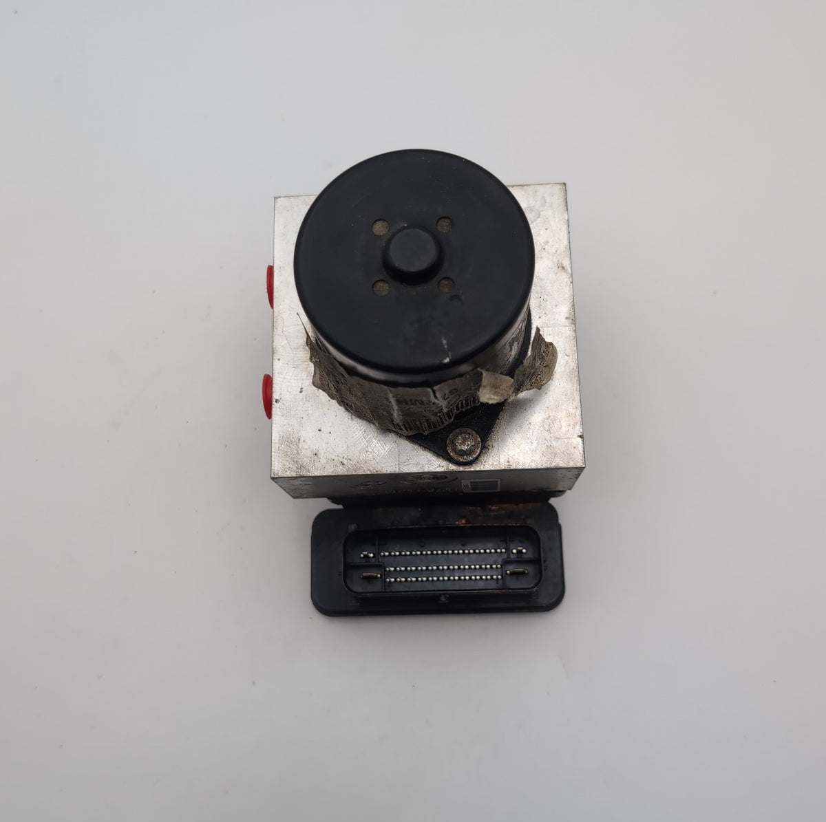 2011 Buick Regal 2.4L ABS Anti Lock Brake Pump Control Unit 13332549