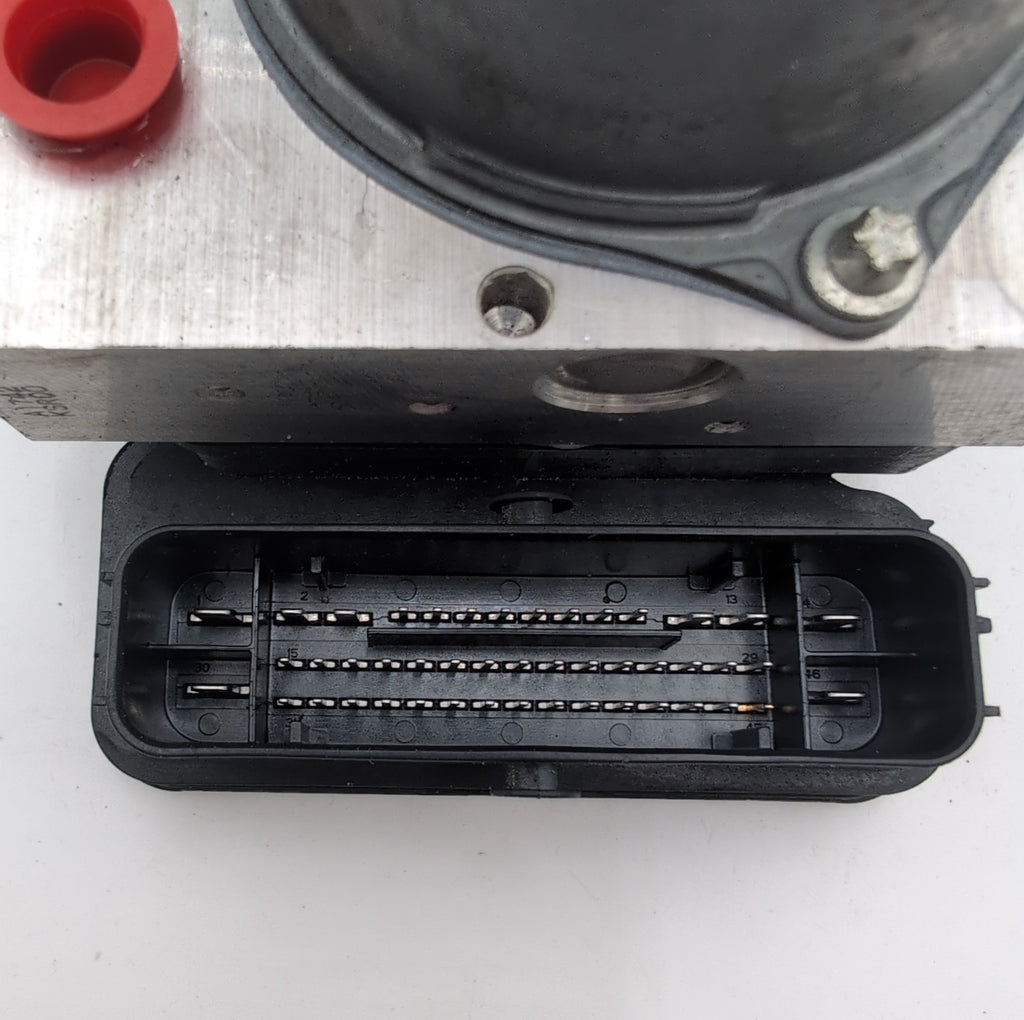 2019- 2022 Toyota Corolla ABS Anti Lock Brake Pump Control Unit 4454012860