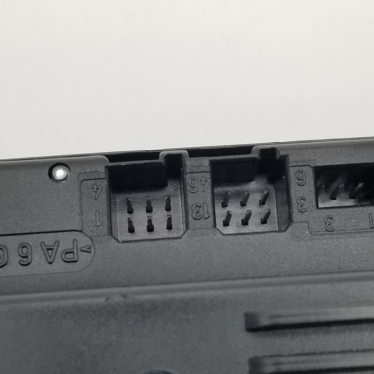 2001-2004 Mercedes W209 CLK500 C320 Hazard Light Control Switch 2038216279