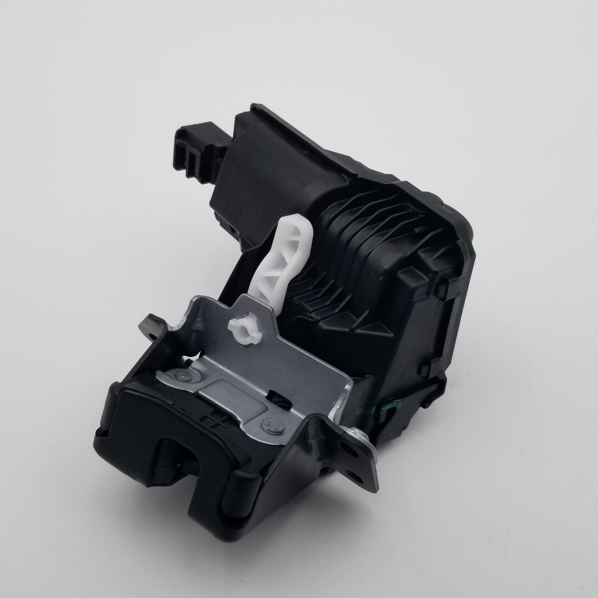 2024 2025 MAZDA CX-90 REAR LIFTGATE POWER MOTOR LOCK LATCH ACTUATOR OEM
