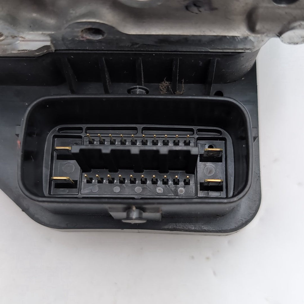 2013 Infiniti M37 3.7L ABS Anti Lock Brake Pump 476601ME0B