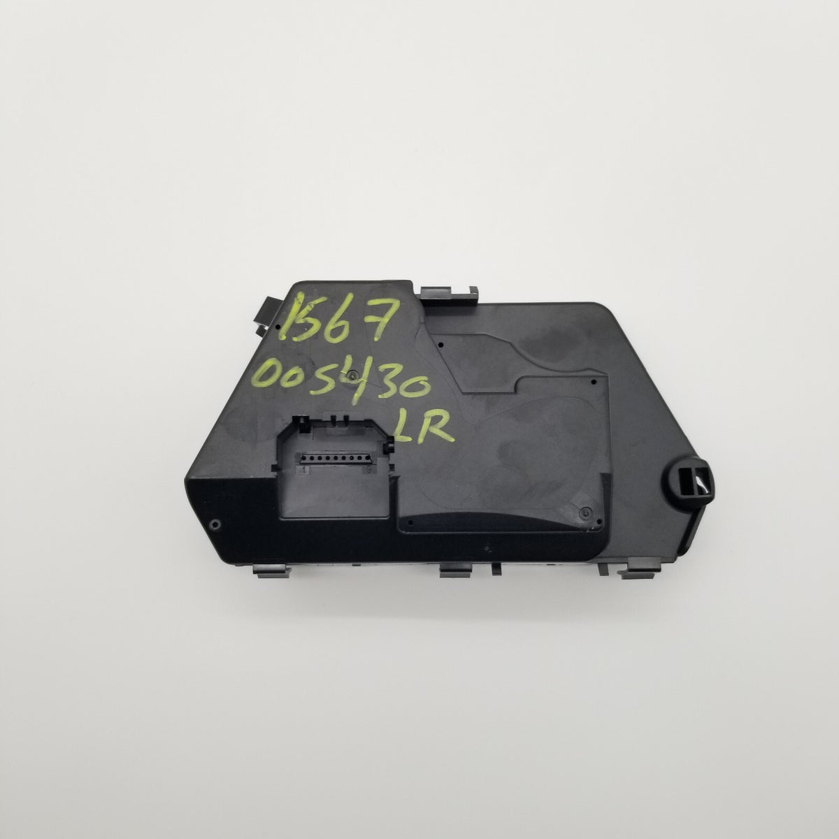 00-06 Mercedes W220 S500 Rear Left Driver Side Seat Switch Module 2208211558