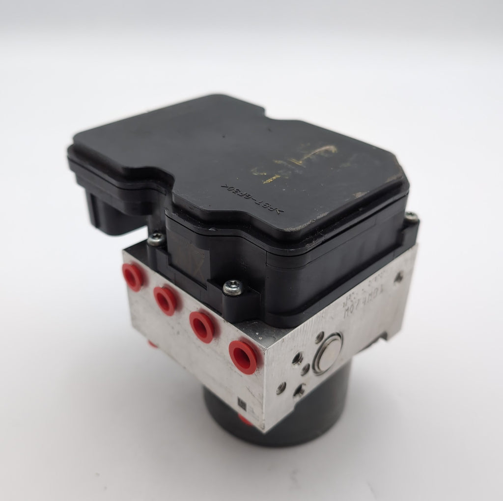 2023 Toyota Sienna 2.5L ABS Anti Lock Brake Pump Control Unit 44510-08111