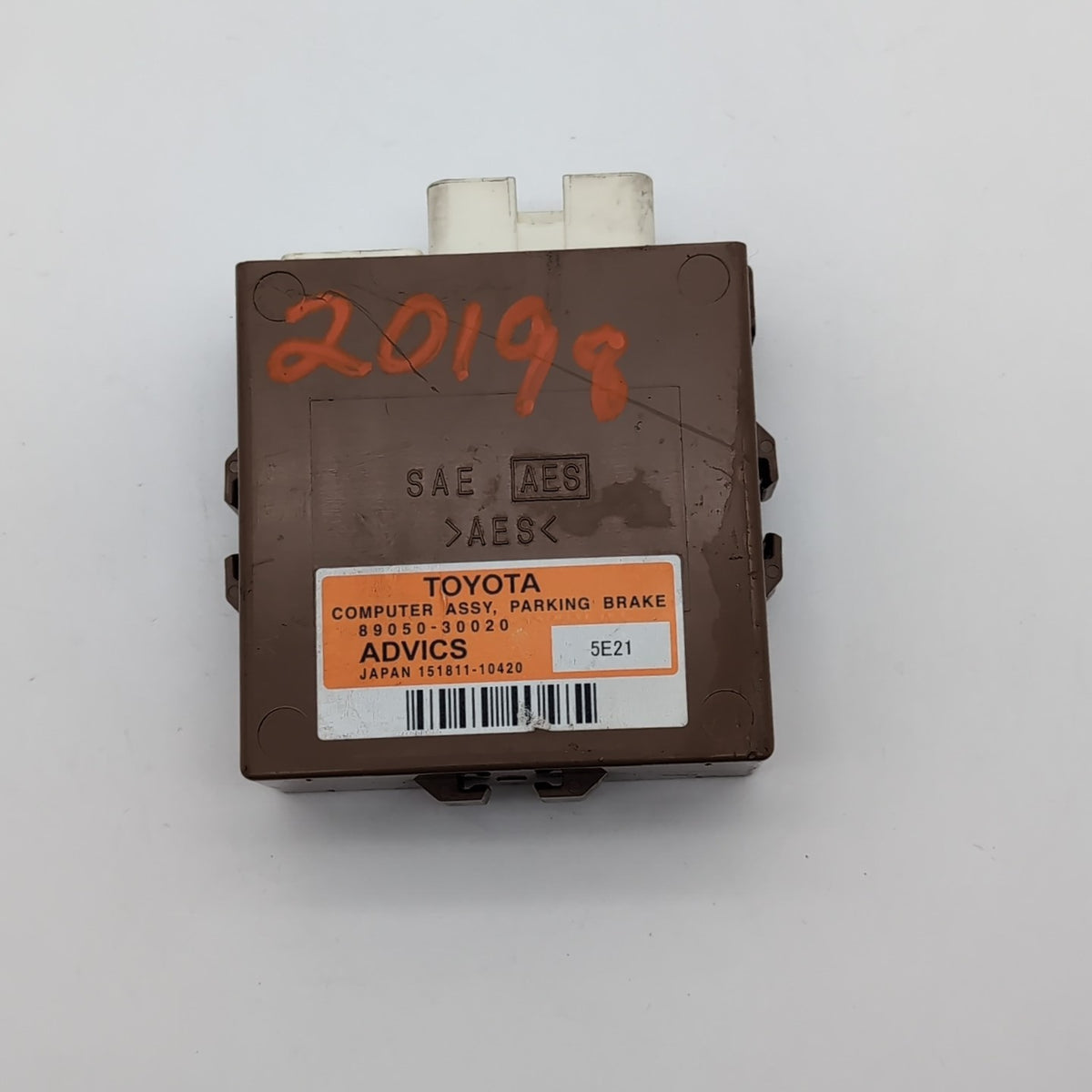 2013 2014 2015 LEXUS GS450h PARKING BRAKE CONTROL MODULE 89050-30020