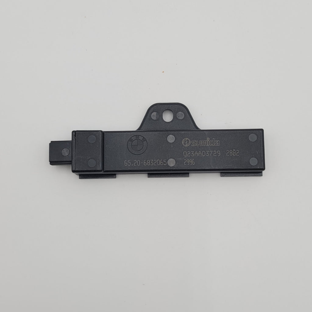 2019- 2025 BMW 330I G20 KEYLESS ENTRY ANTENNA MODULE UNIT OEM 6520 6832065