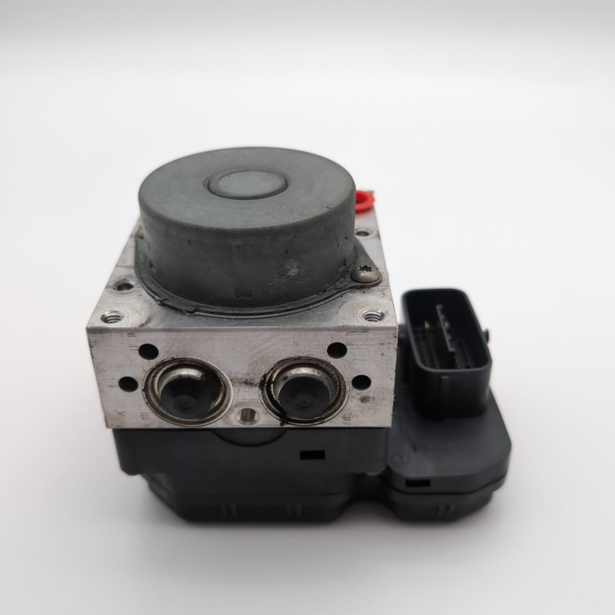 2014 2015 Toyota Corolla ABS Anti Lock Brake Pump Control Unit 44540-02411