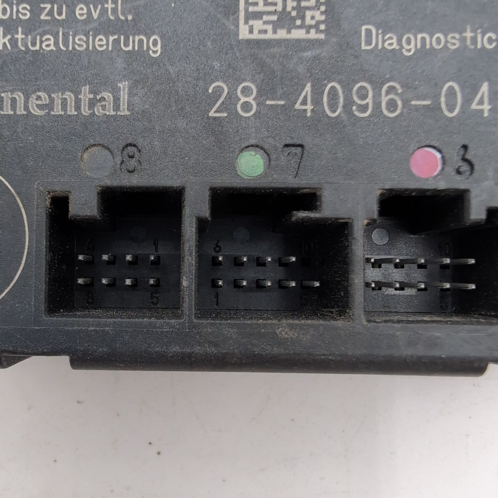 2012- 2020 Mercedes GL ML GLE GLS Front Left Door Control Module A1669005104