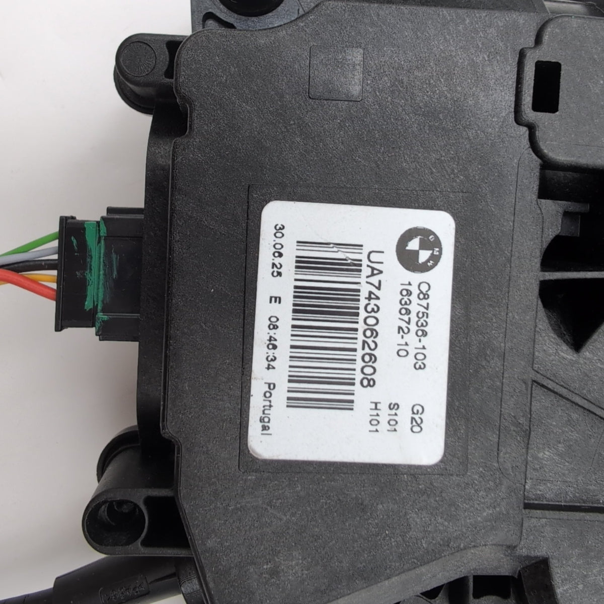2019 - 2026 BMW 430i M440i G26 Trunk Lid Latch Actuator Assembly 9463391 7430626
