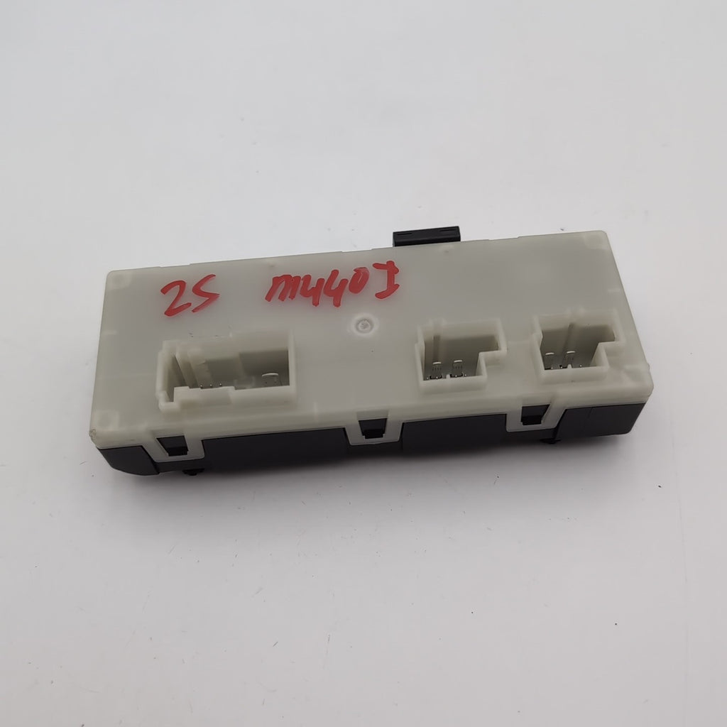 2021 - 2026 BMW G20 G30 M3 X3 X6 X6M Rear Liftgate Trunk Lid Control Module