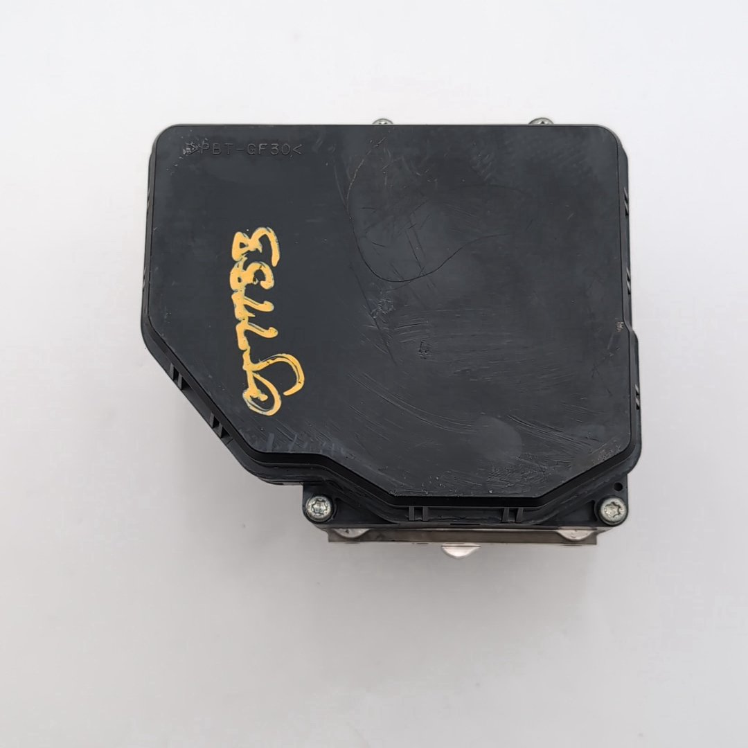 2018 2019 Infiniti Q50 3.0L ABS Anti Lock Brake Pump Control Unit 476604GU1A