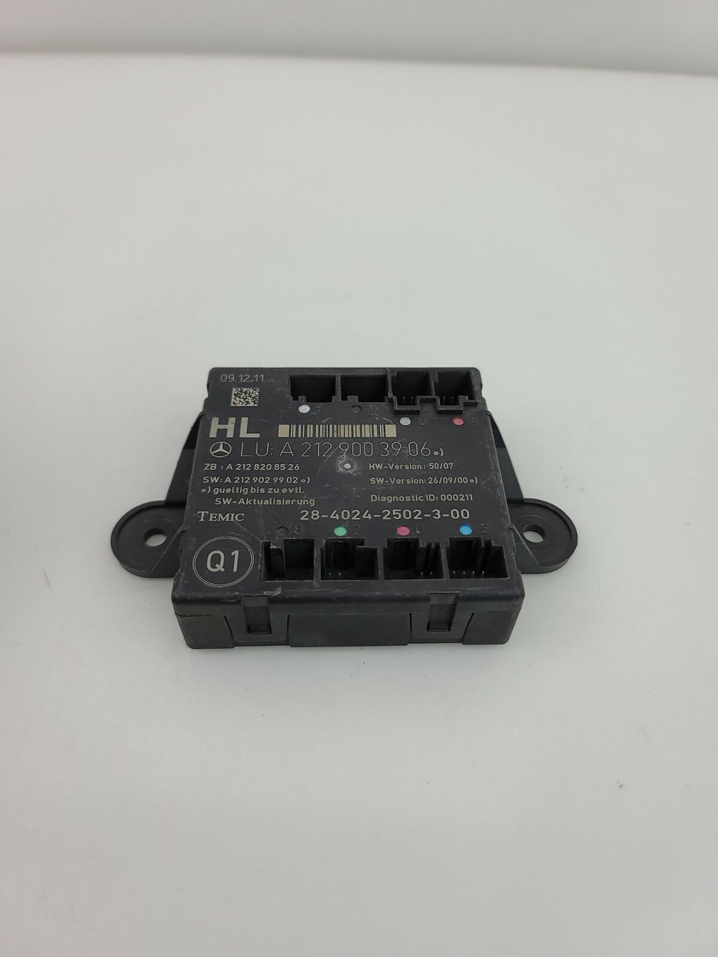 08-14 Mercedes W204 C-Class Rear Left Door Control Module 2129003906 Oem
