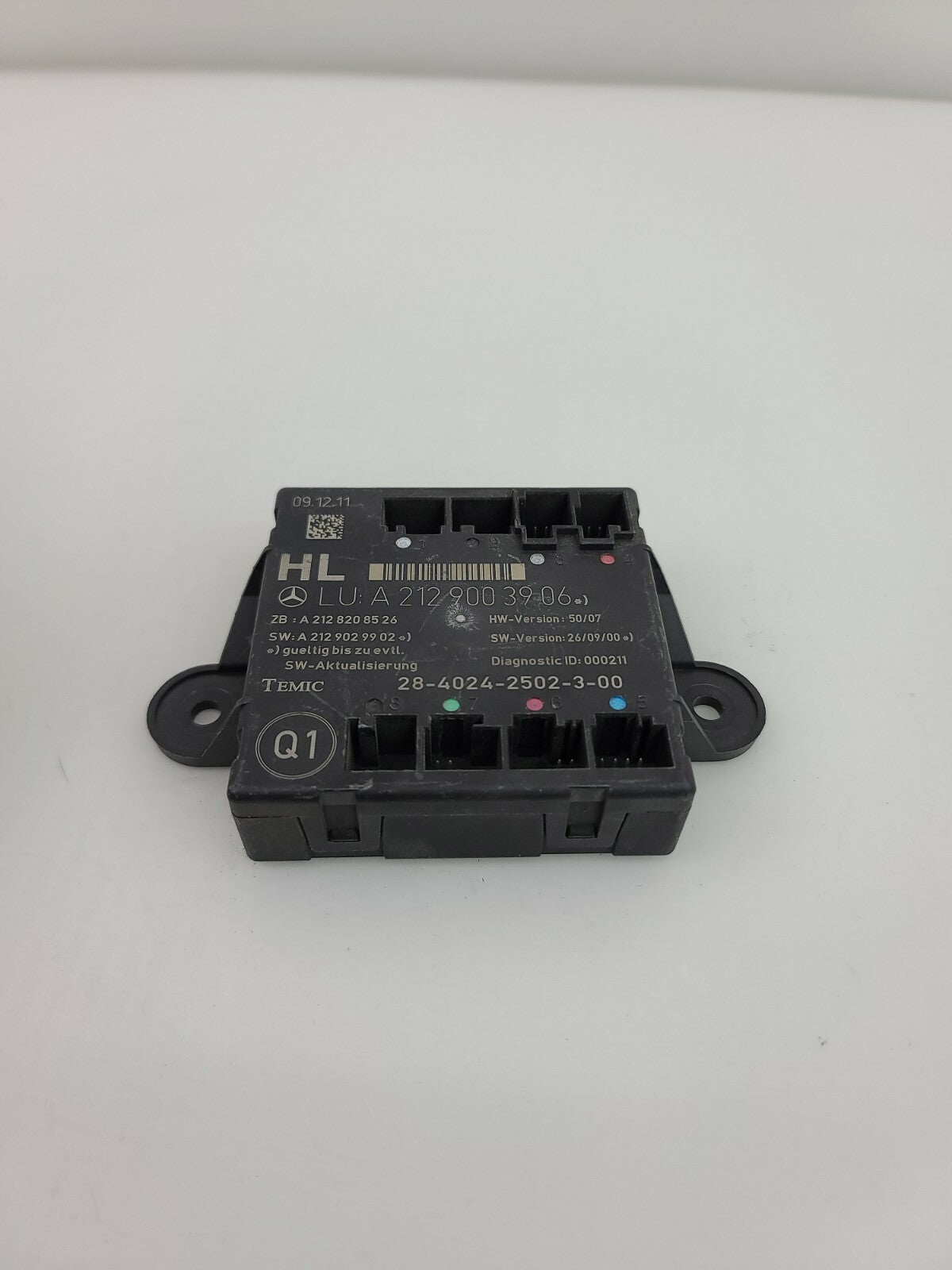 08-14 Mercedes W204 C-Class Rear Left Door Control Module 2129003906 Oem