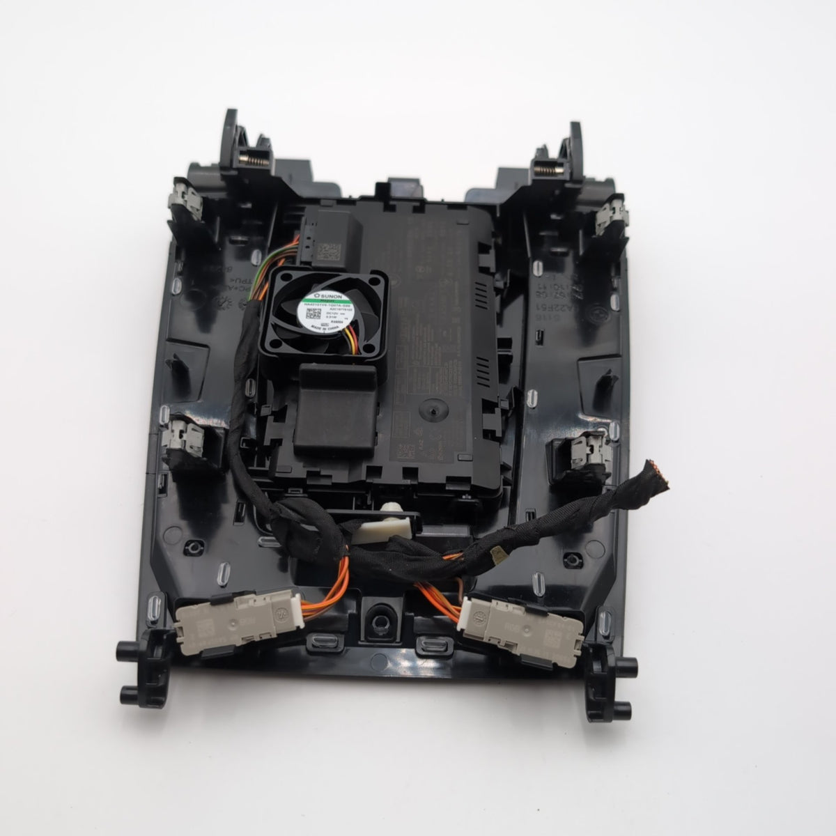 2022 - 2026 BMW X1 X2 Front Wireless Phone Charing Pad Tray 5A22F51 5B52225