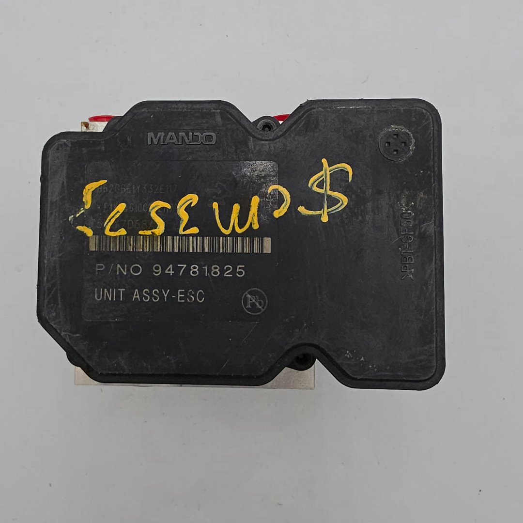 2015 2016 Chevrolet Sonic 1.8L ABS Anti Lock Brake Pump Control Unit 94781825