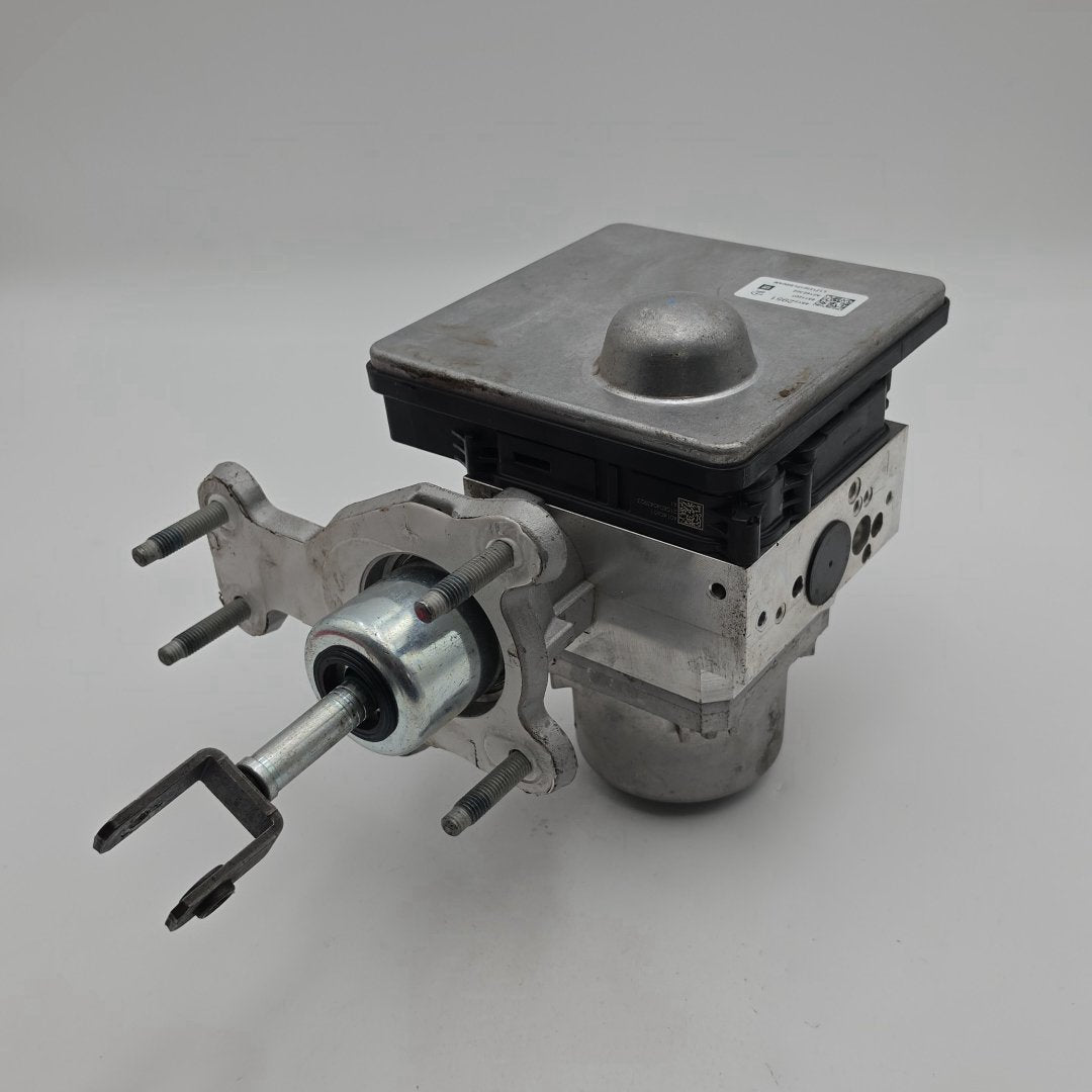 2021 2022 2023 Chevrolet Silverado 1500 Master Cylinder ABS Brake Booster 85122947