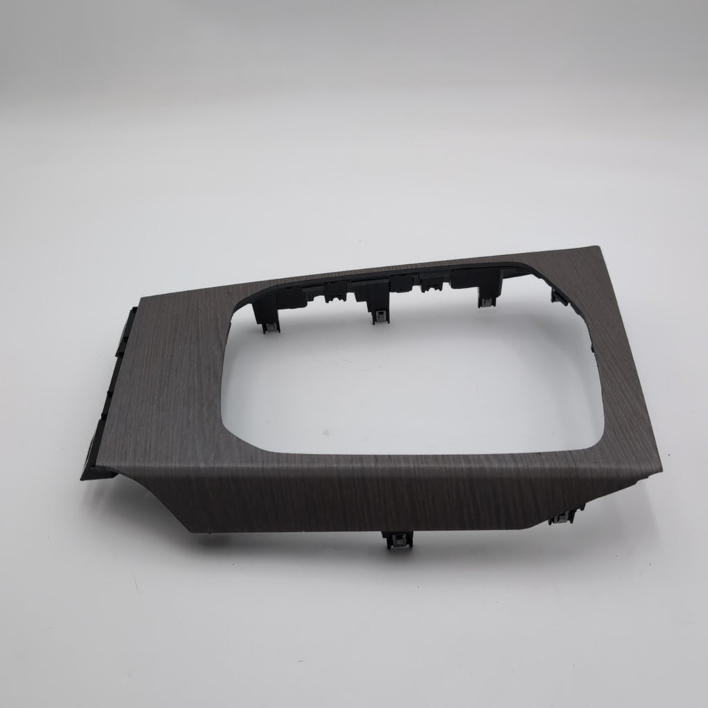 2024 - 2026 BMW G42 G20 G22 G26 Center Console Fineline Open Pore Wood Trim