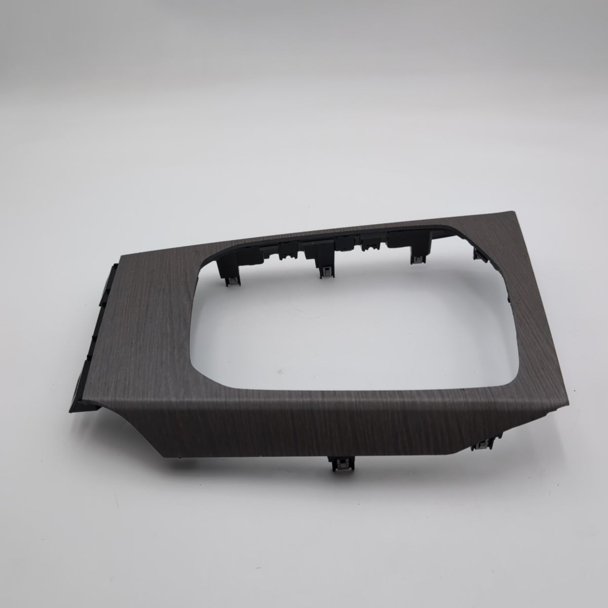 2024 - 2026 BMW G42 G20 G22 G26 Center Console Fineline Open Pore Wood Trim
