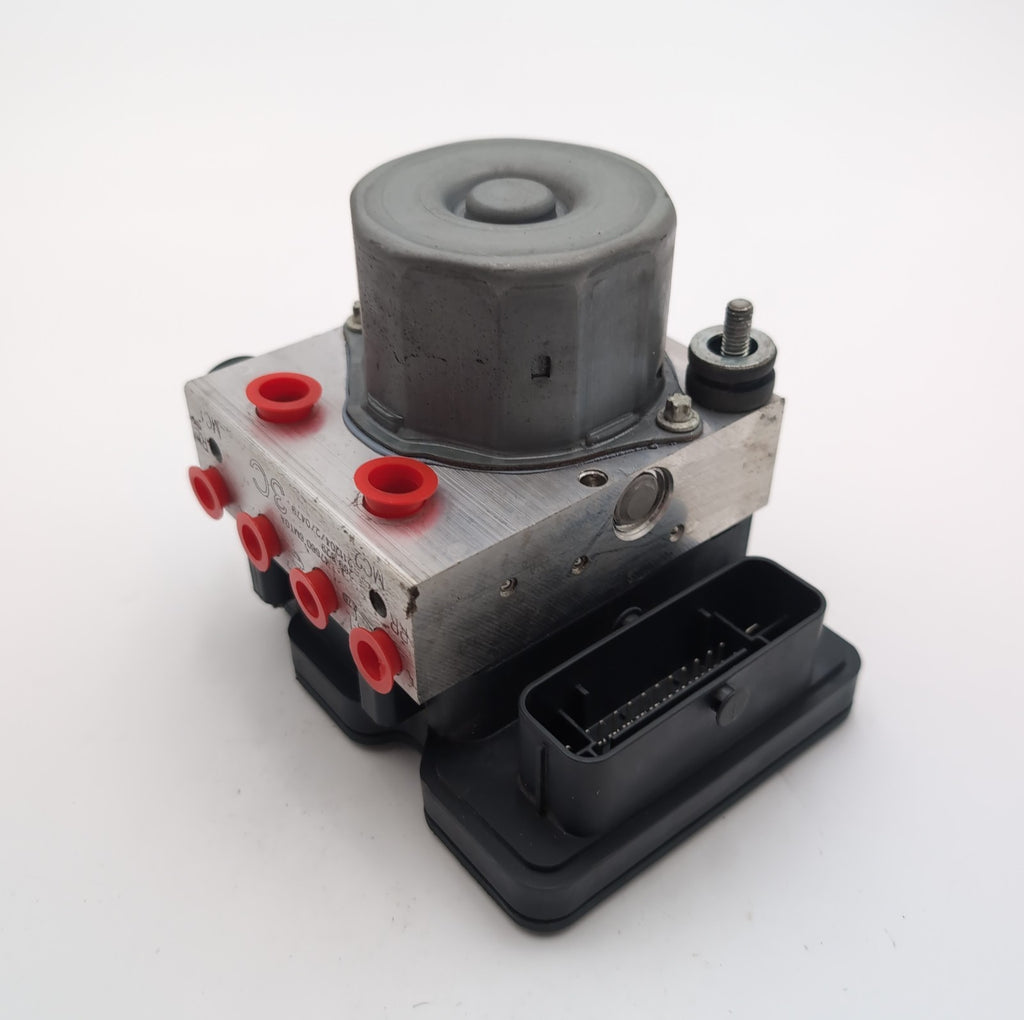 2019 2020 2021 2022 Nissan Rogue Sport ABS Anti Lock Brake Pump 476606MT0A