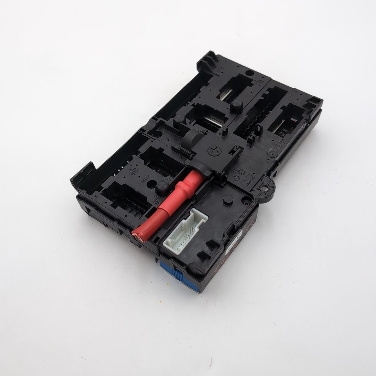 2023 - 2026 BMW 540i G60 i7 G70 X3 Rear Power Distribution Fuse Box 5A09BA7