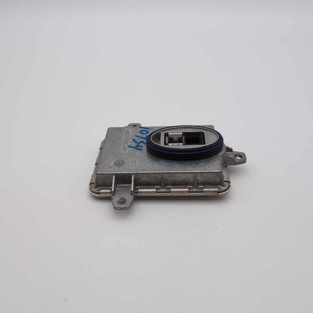 2014 2015 2016 BMW X6 F16 F15 F25 F30 F32 Headlight Xenon Control Module 7317408