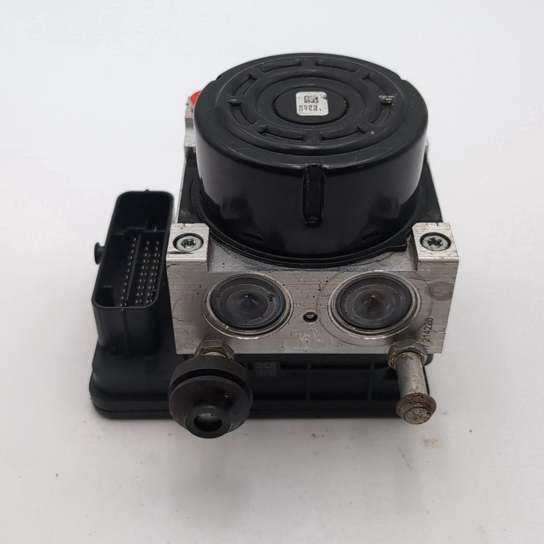 2014 - 2019 Nissan Vera 1.6L ABS Anti Lock Brake Pump 476609MD0B