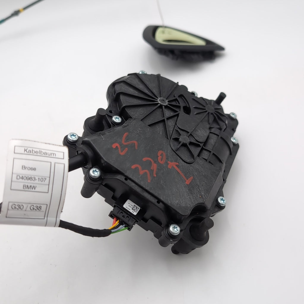2020- 2025 BMW 330i Trunk Lid Lock Latch Actuator Motor 7430626 7441014