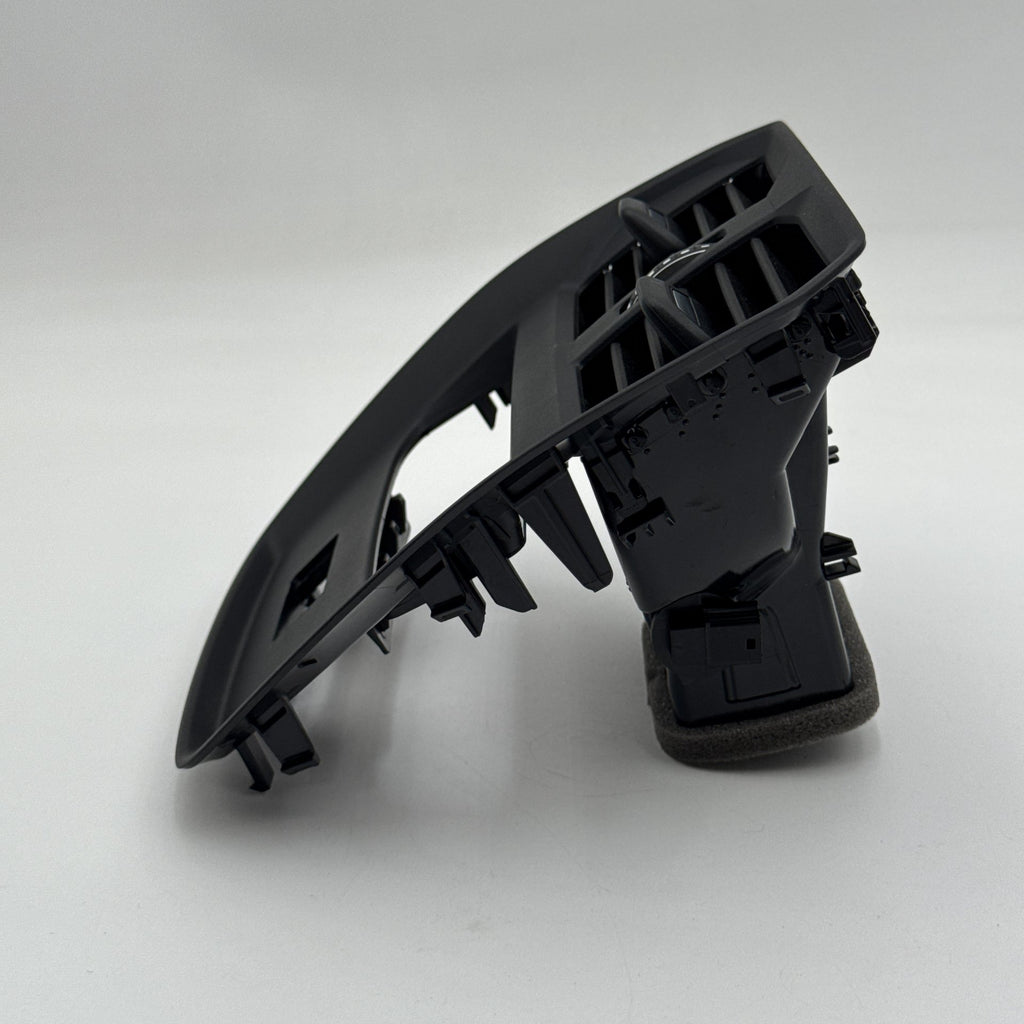 2022 - 2026 BMW 330i G20 Rear Console AC Air Vent Trim 7943079