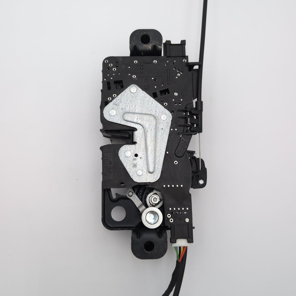 2023 - 2025 BMW i4 G26 Rear Trunk Lid Liftgate Latch Actuator Assembly 9851910