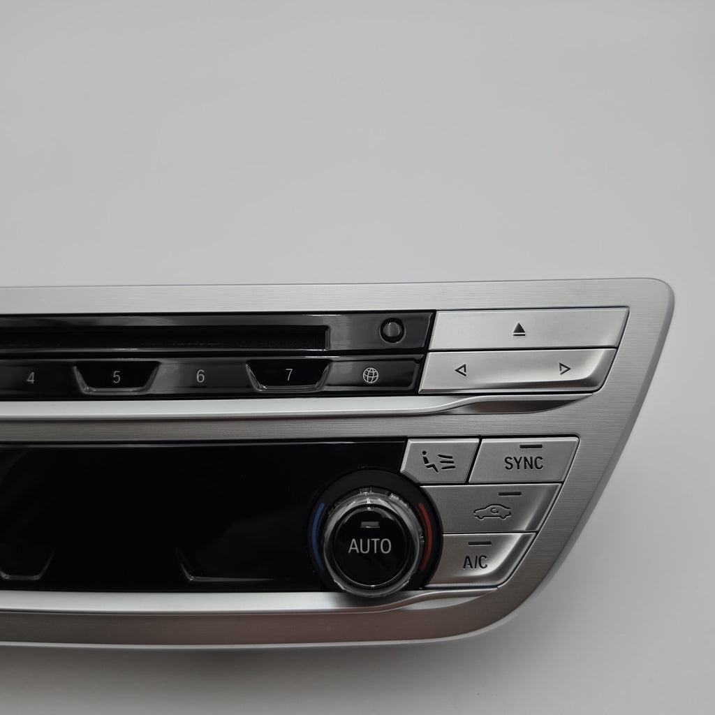 2019 - 2022 BMW 740i 750i G11 G12 Front AC Climate Control Radio Switch Panel