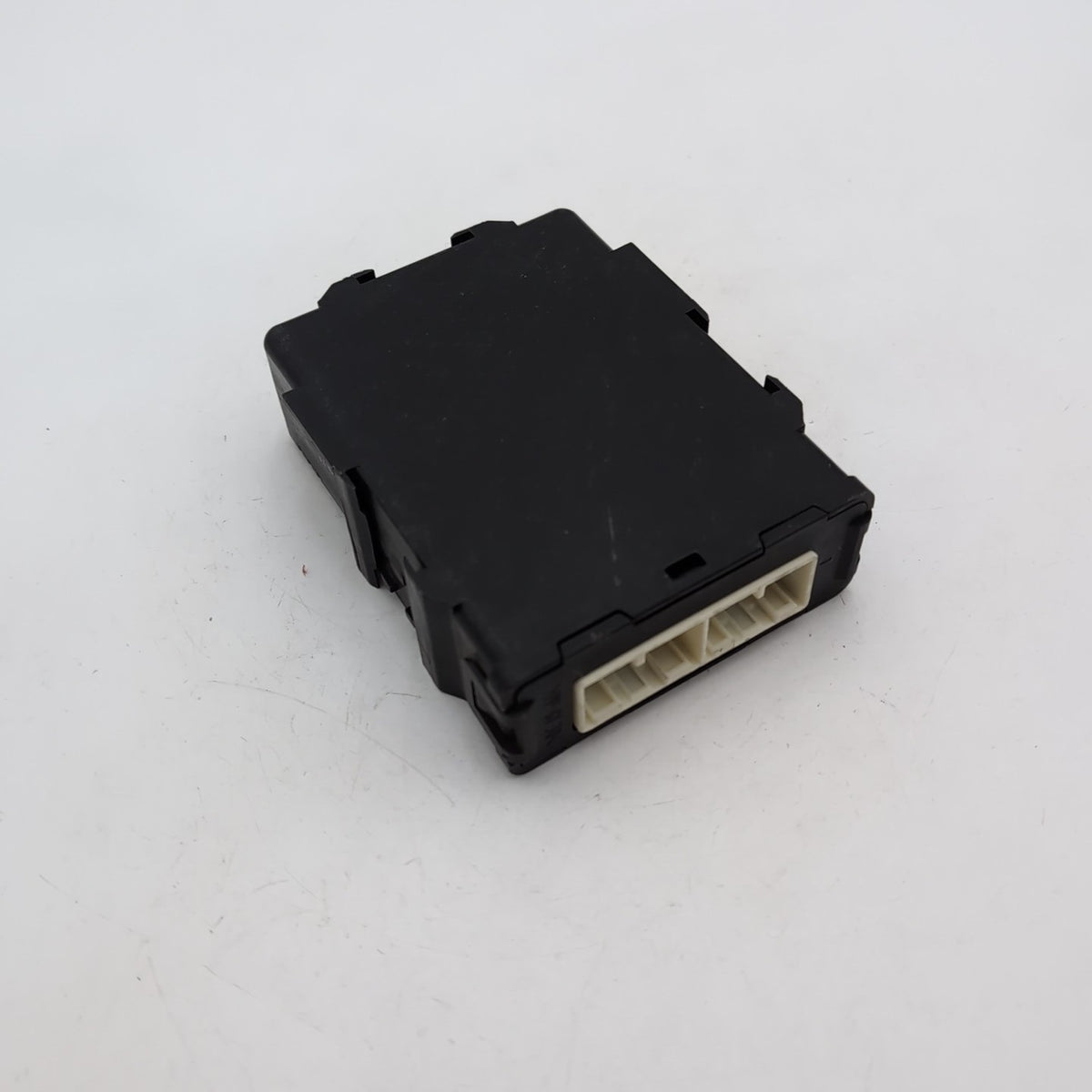 2011- 2015 Toyota Prius Transmission Control Module Computer OEM 89535-76011