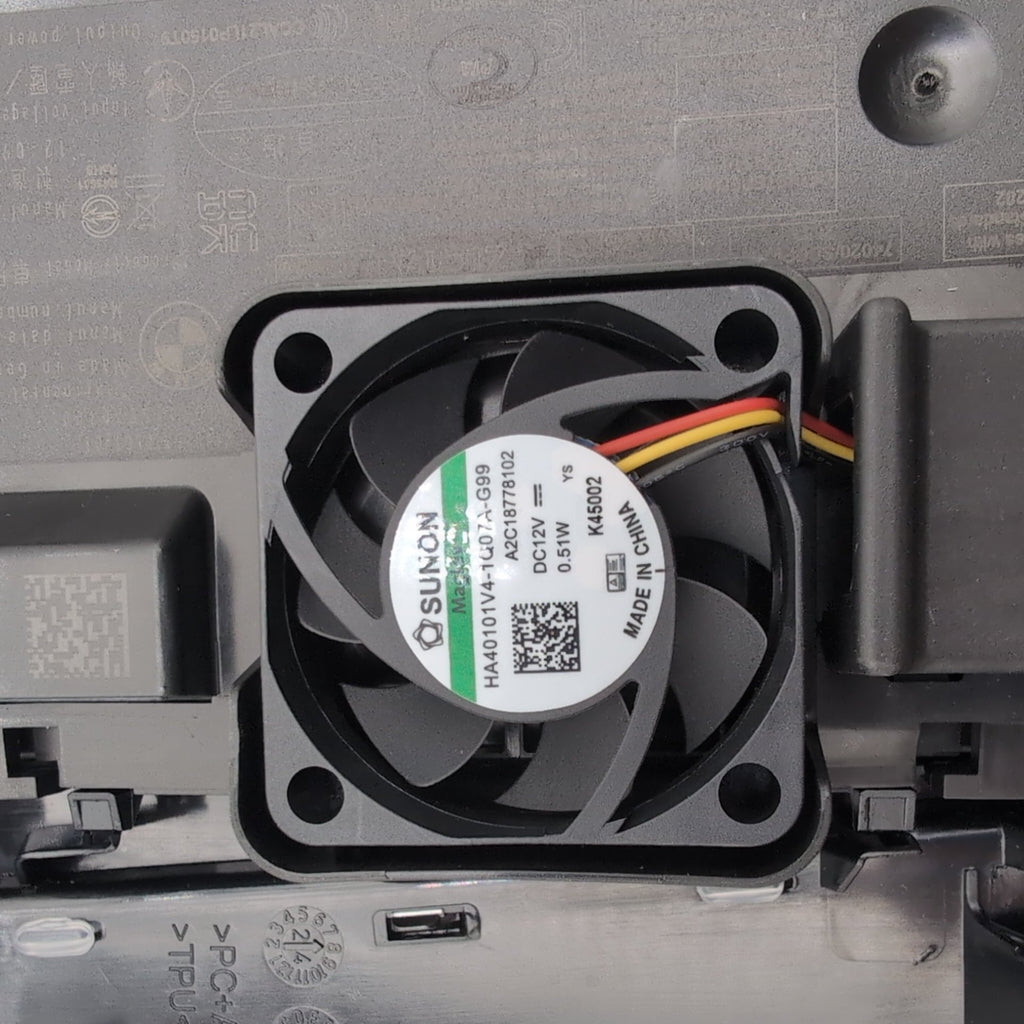 2022 - 2026 BMW X1 X2 Front Wireless Phone Charing Pad Tray 5A22F51 5B52225