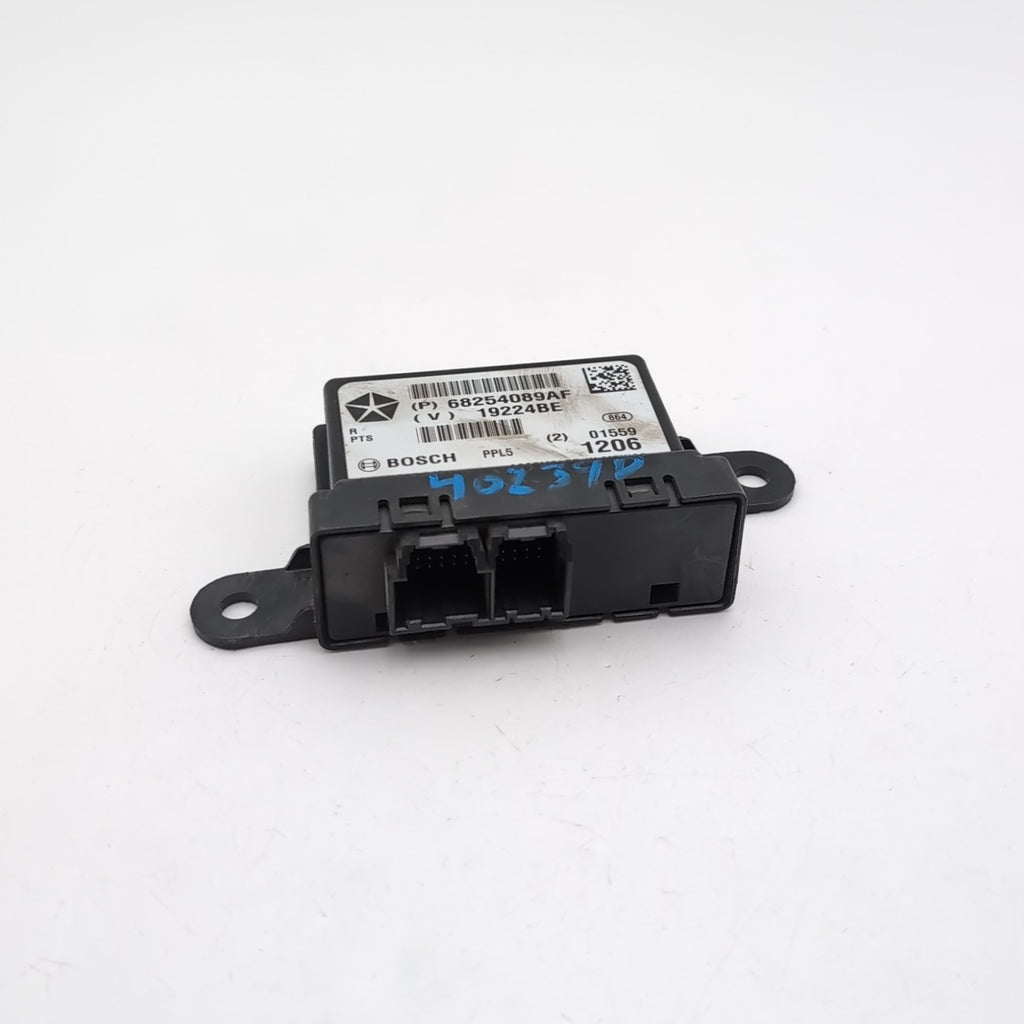 2016 Dodge Durango Jeep Grand Cherokee Driver Assist Control Module 68254089AF