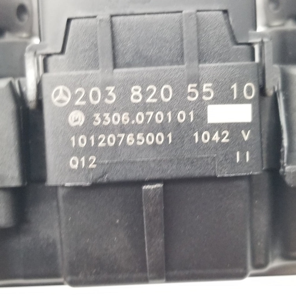 00 01 02 03 04 Fits Mercedes W203 C320 Center Dash Control Switch 2038205510 Oem