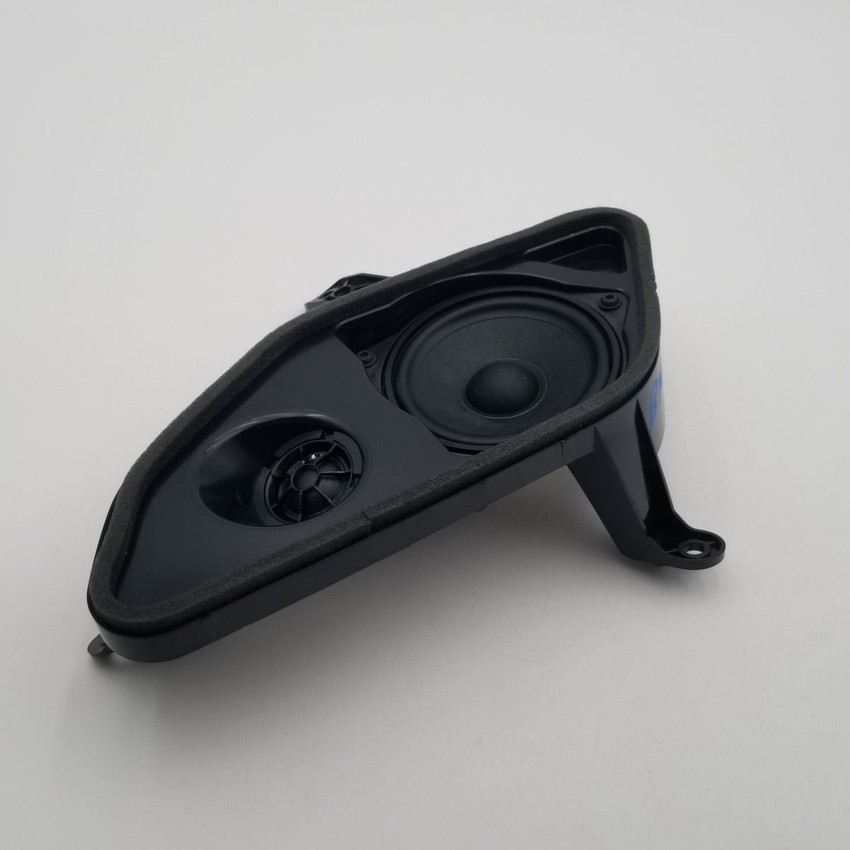 2019 - 2026 BMW X5 Rear Right D Pillar Harman Kardon Speaker Tweeter 2622520
