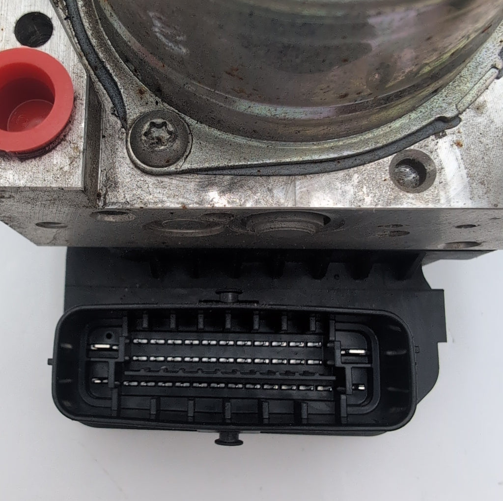 2018 2019 Toyota Corolla ABS Anti Lock Brake Pump Control Unit 44540-02551