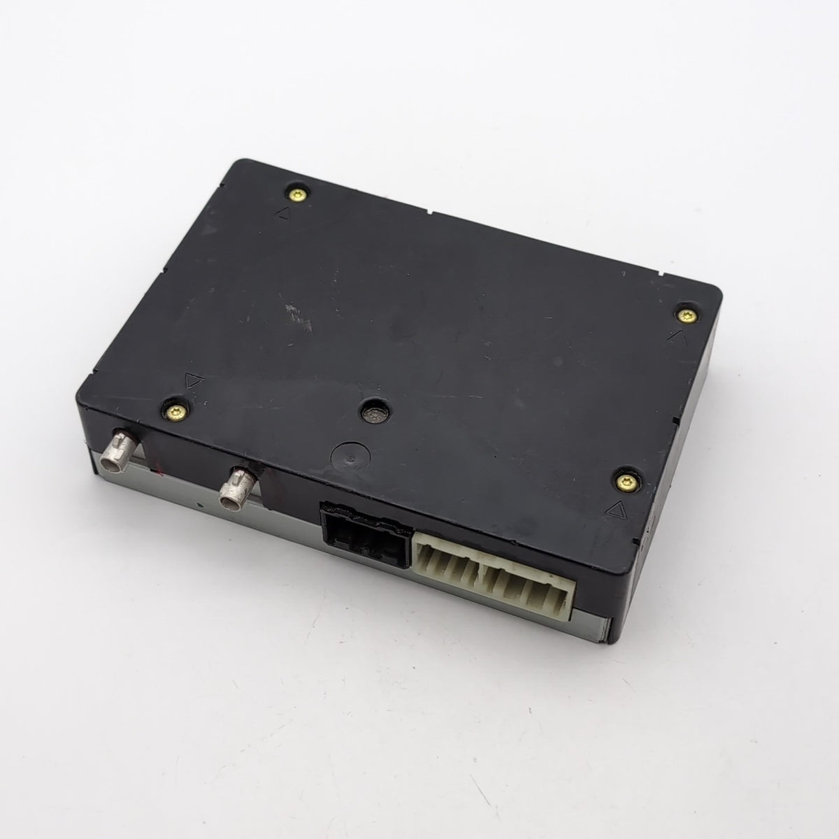 2015 2016 2017 Cadillac Escalade Telematics Communication Module 23359998