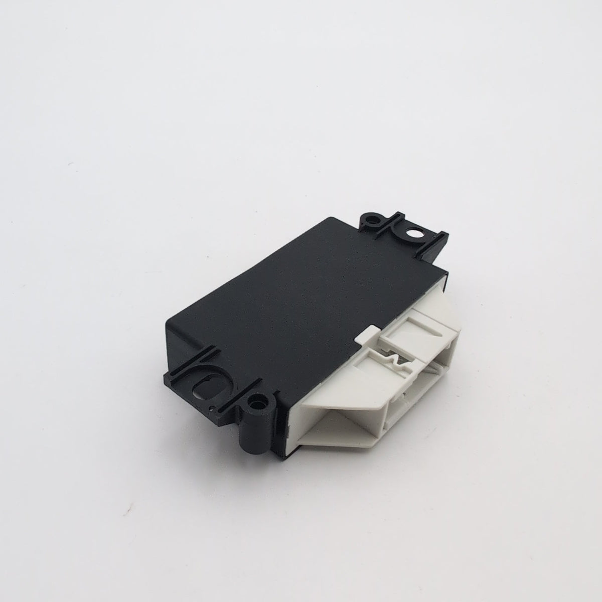2023 - 2026 BMW G60 G70 F74 X1 X2 X5 X7 USS Ultrasonic Parking Sensor Module