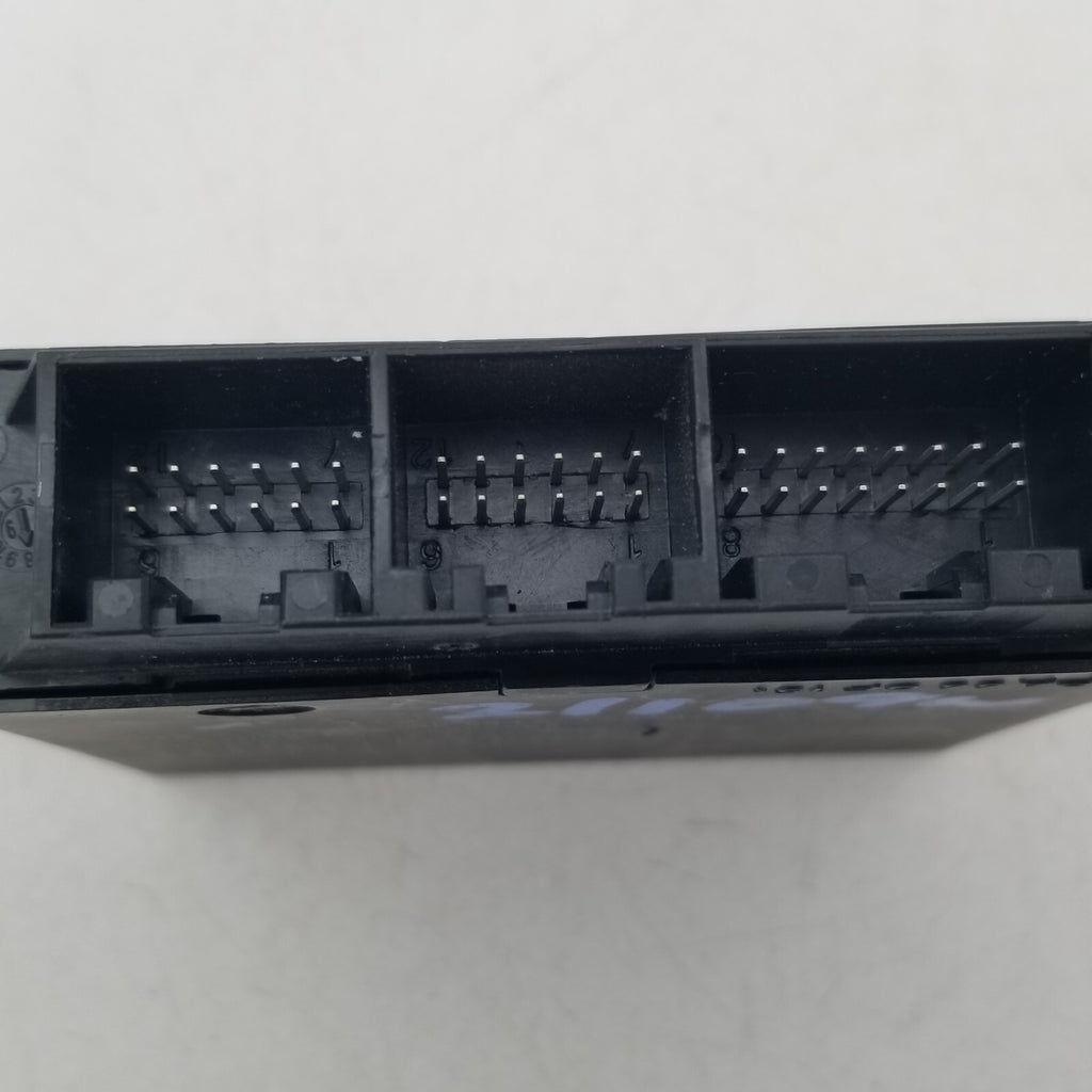 2008 2009 2010 2011 Audi A4 A5 S4 S5 Parking Assist Control Module 8K0919475H