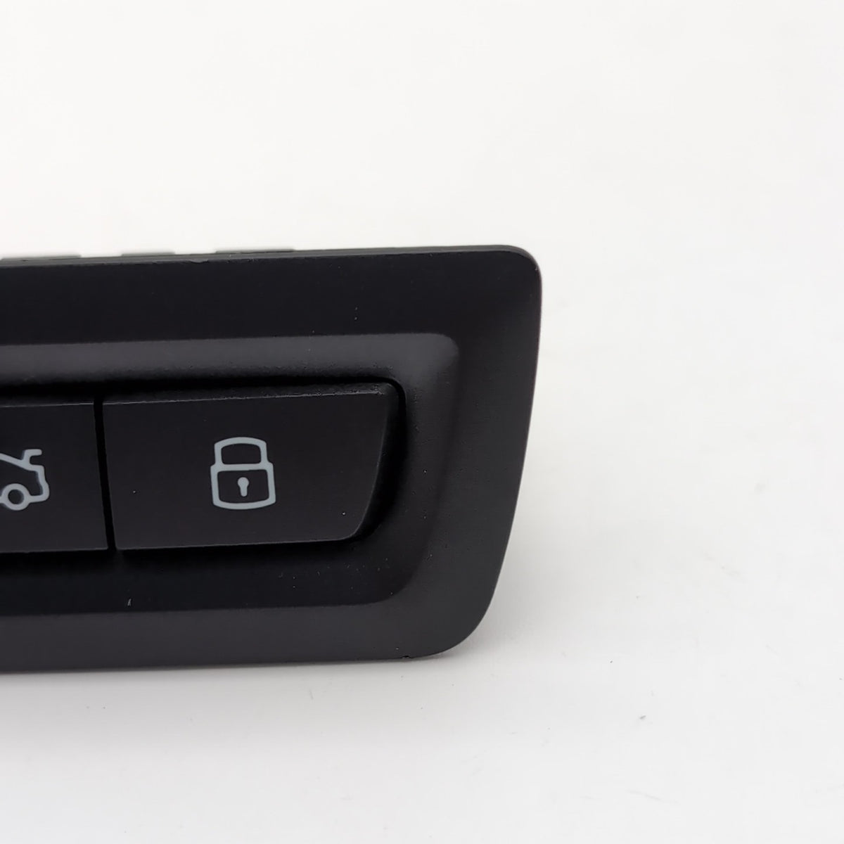 2023 - 2026 BMW G20 G26 XM X3 X5 X6 X7 Rear Trunk Open Close Switch 5A64C25