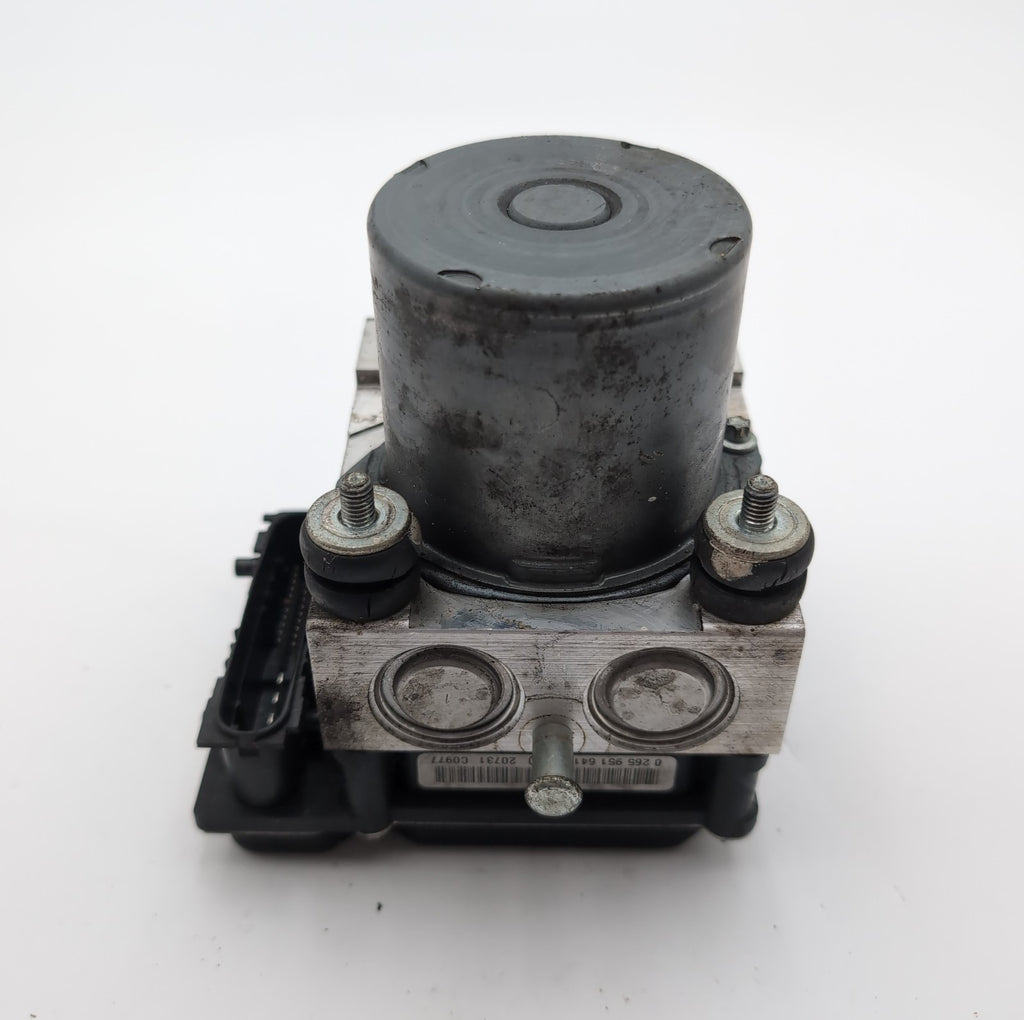 2012 Nissan Sentra 2.0L ABS Anti Lock Brake Pump 476609AF0A