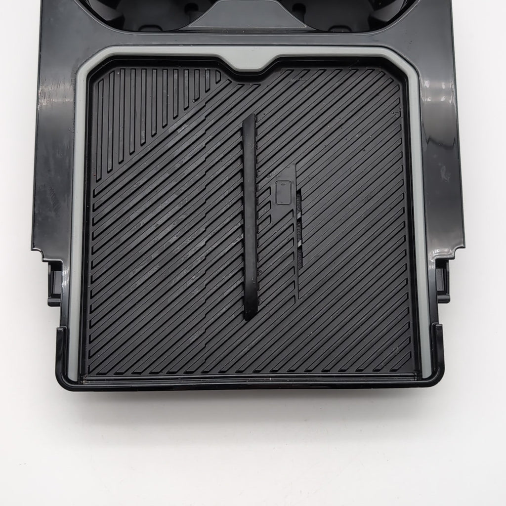 2024 - 2026 BMW 540i 530i 550e G60 Center Console Cup Holder Charging Tray