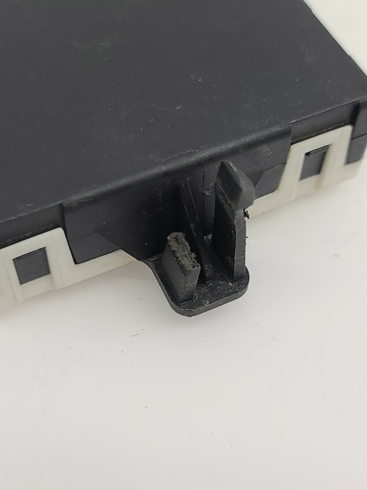 Mercedes Oem Benz W205 2015 Front Right Door Control Unit Module A2059004321