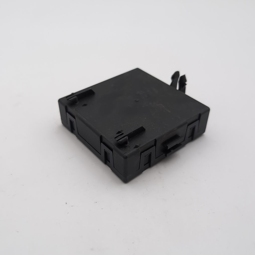 2008- 2018 Mercedes W218 W212 W204 CLS C E Class Front Left Door Control Module