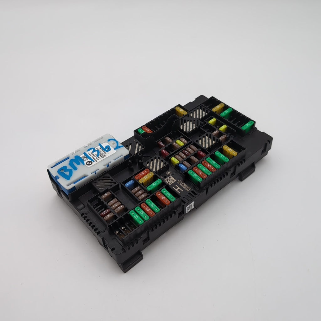 2021 - 25 BMW M2 M3 M4 G80 G82 G83 G87 REAR POWER DISTRIBUTION FUSE BOX 5A4CFB9