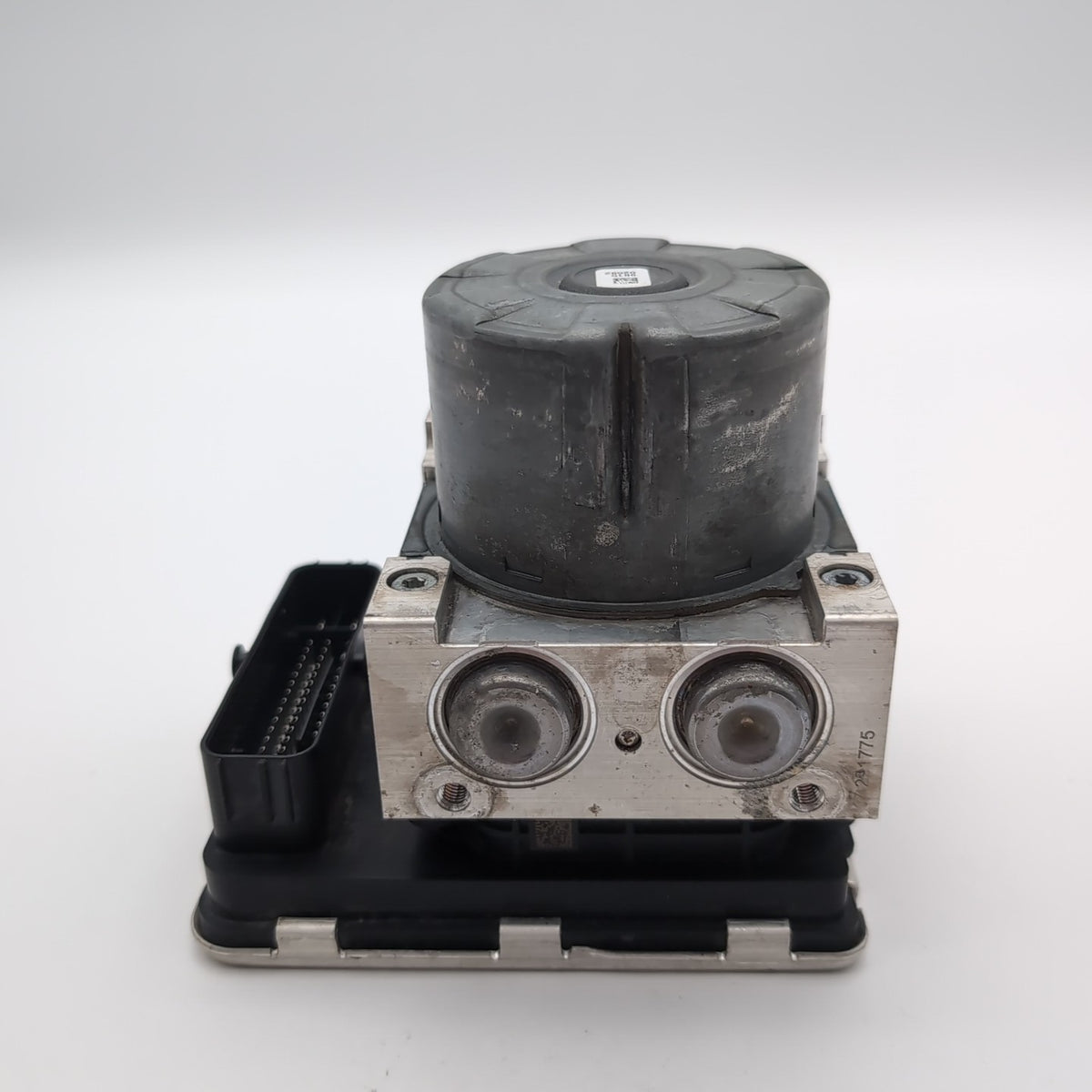 2019 Chevrolet Equinox ABS Anti Lock Brake Pump Control Unit 84646851
