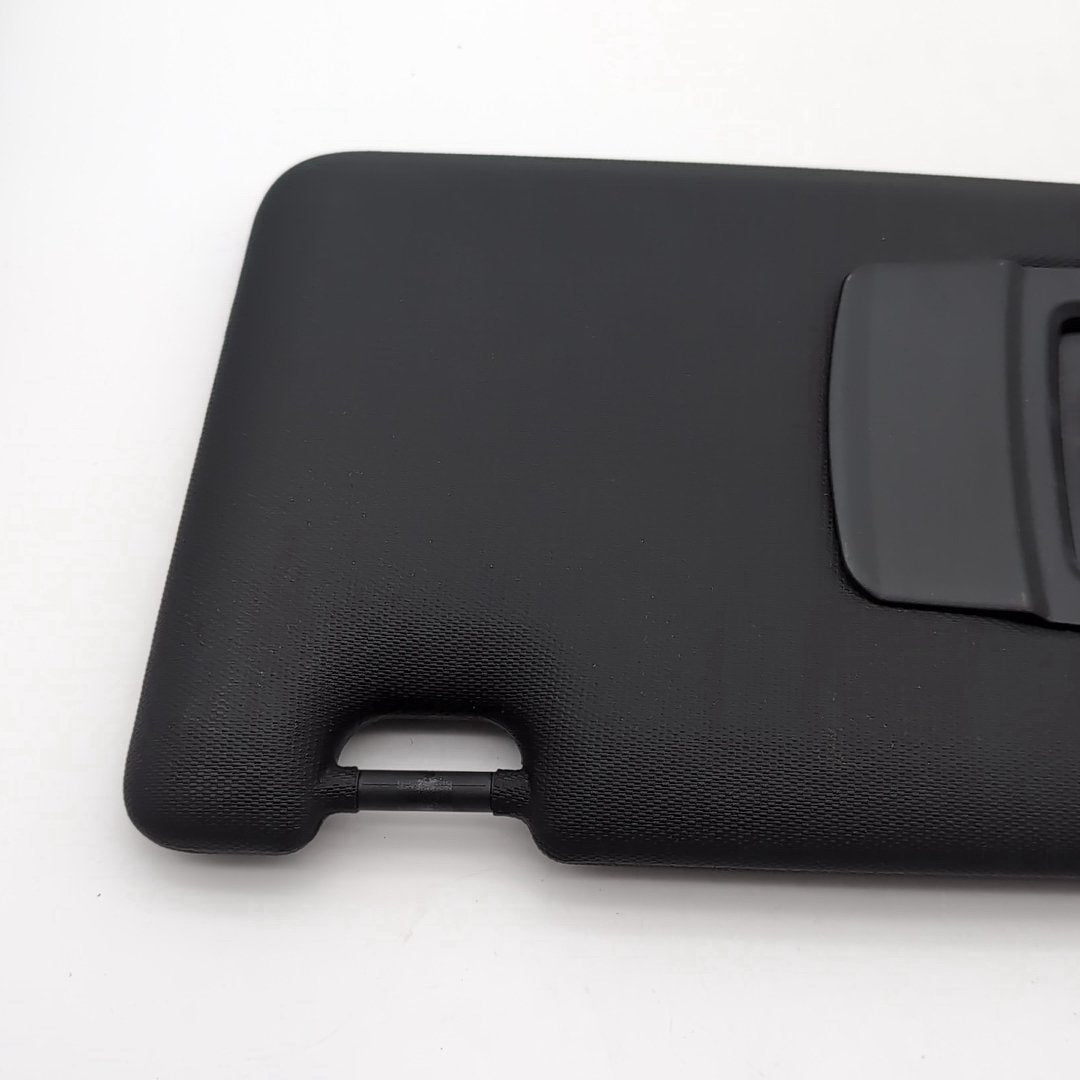 2024 2025 2026 BMW 540i 530i 550e G60 Left Right Sun Visor Set 9501368 9501367