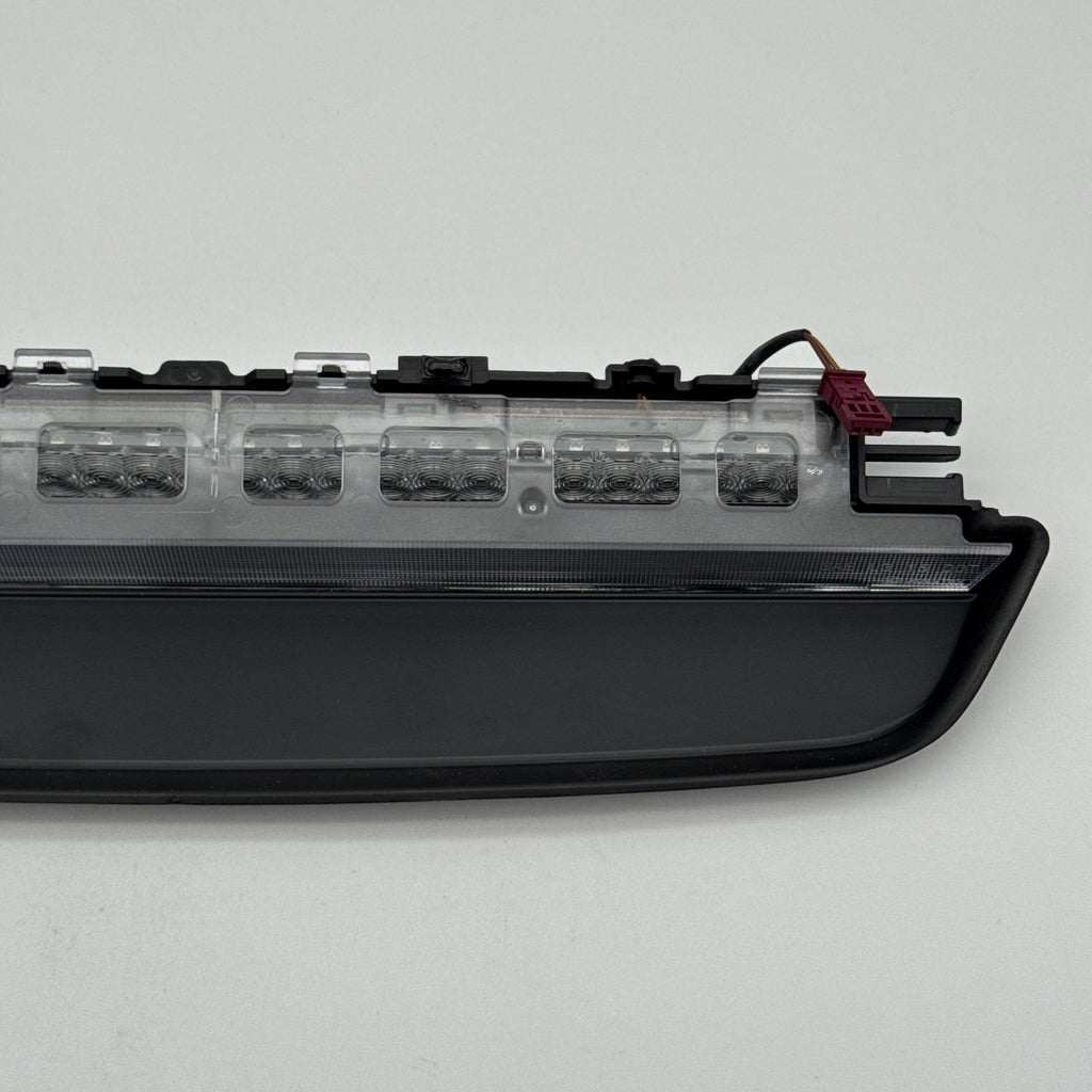 2016 - 2022 BMW 740i 750i G11 G12 Rear Center Third 3rd Brake Light 7342972