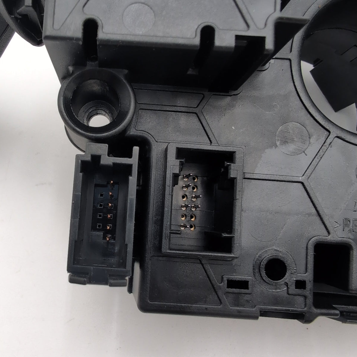 2017 - 2021 BMW i3 i3s I01 Steering Column Clock Spring Switch Assembly 6999513