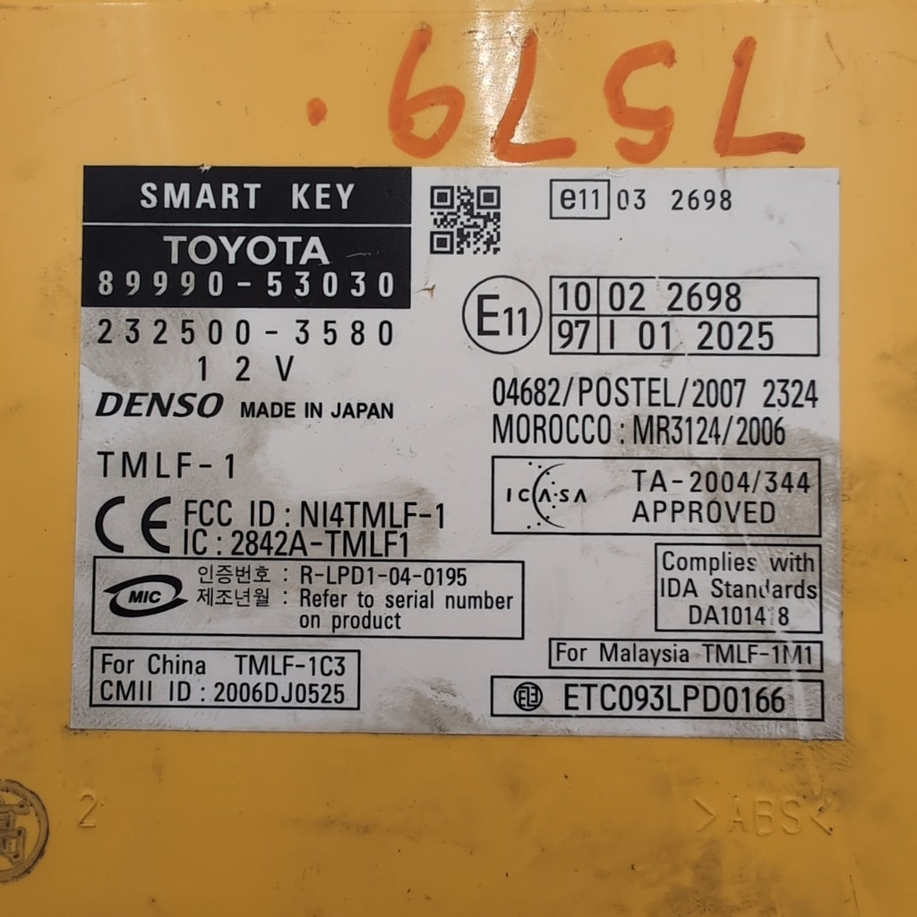 2008- 2010 Lexus IS350 IS250 Smart Key Theft Locking Control Module 89990-53030